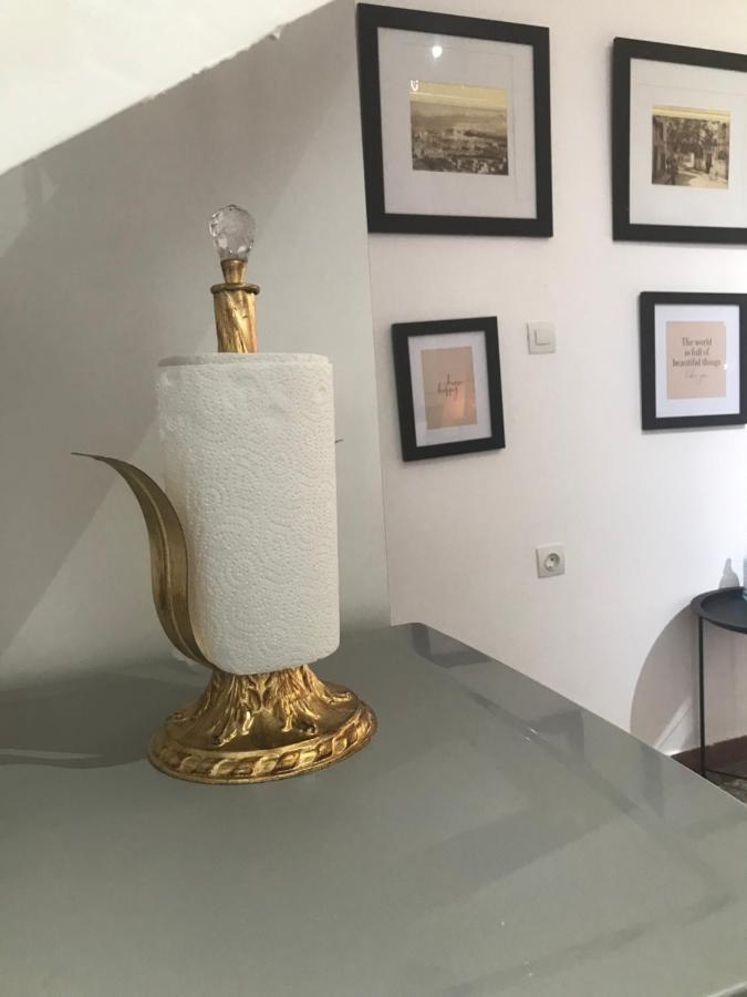 Avance Art Athene Buitenkant foto